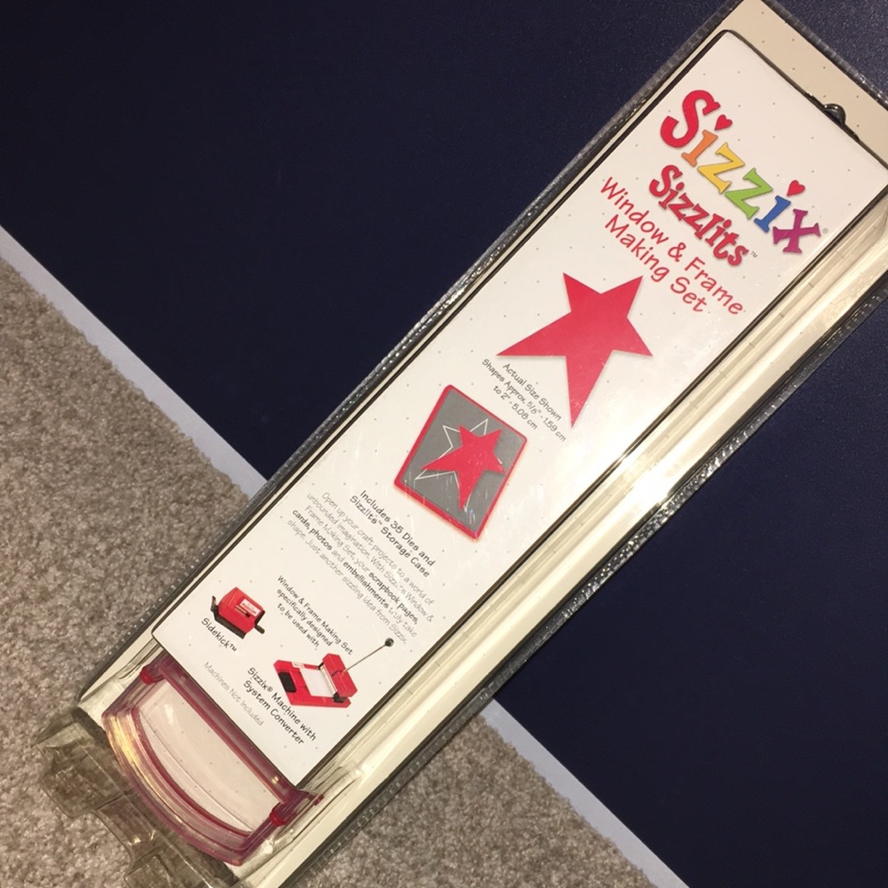 NEW Sizzix Sizzlits Shapes Die Cut Set & storage